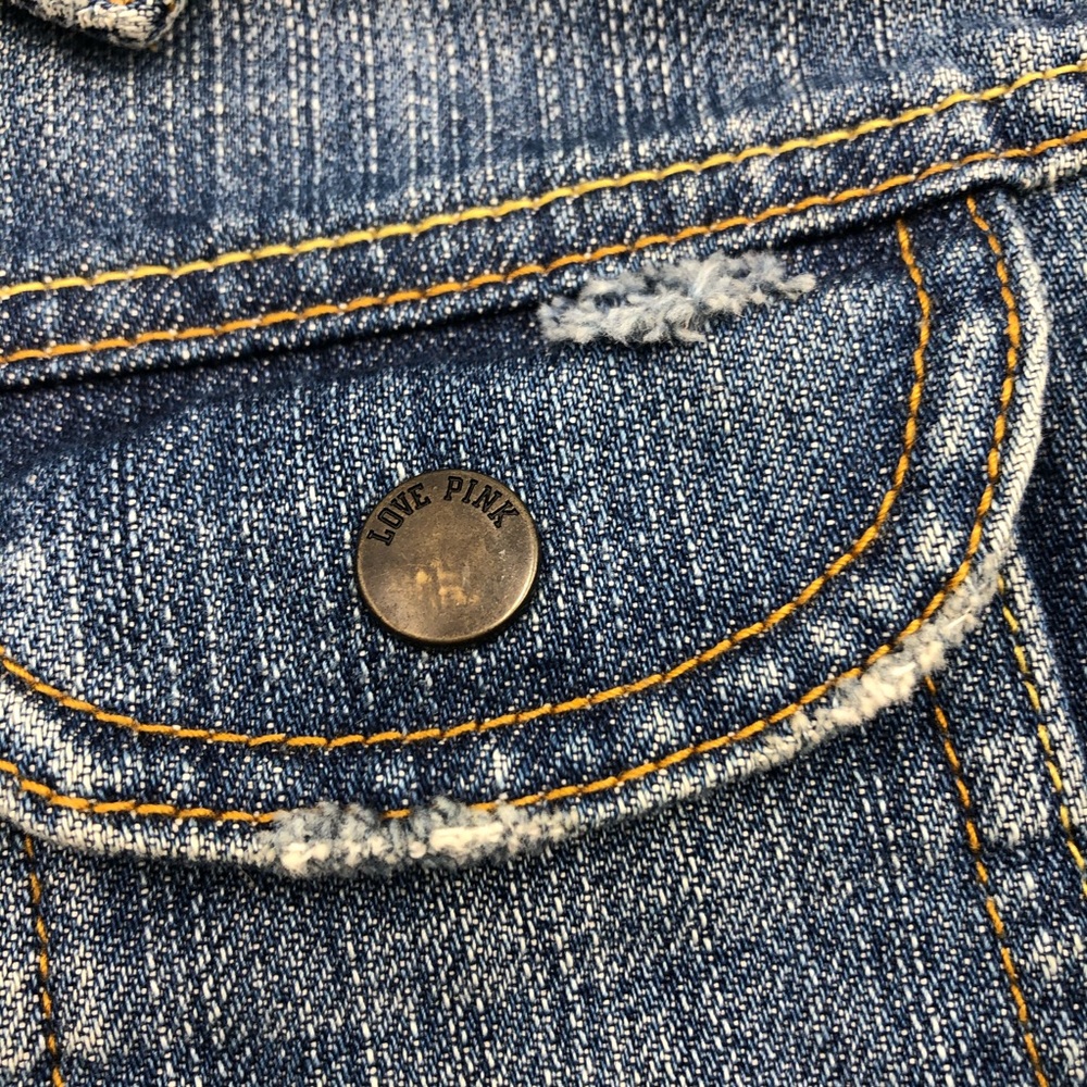 PINK Victoria’s Secret cropped jean jacket Size Small intentional distressing - Picture 5 of 13